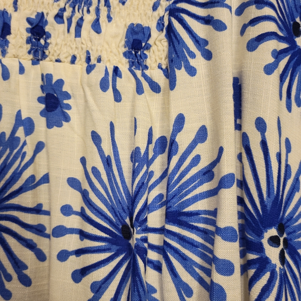 Umgee Blue and Black Floral Blouse - Picture 3 of 4